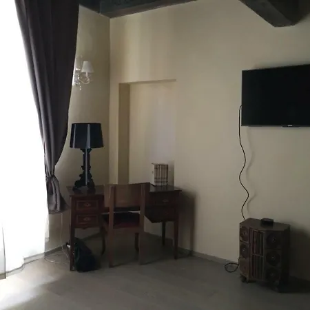 Visione Strada Maggiore 62 Guest house Bologna